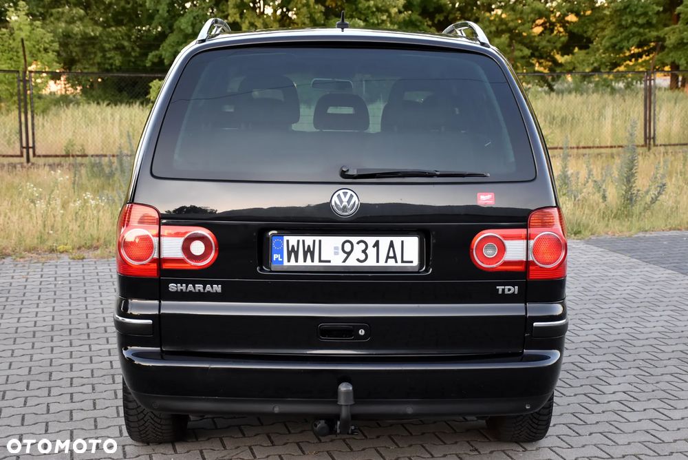 Volkswagen Sharan 1.9 TDI Comfortline - 16