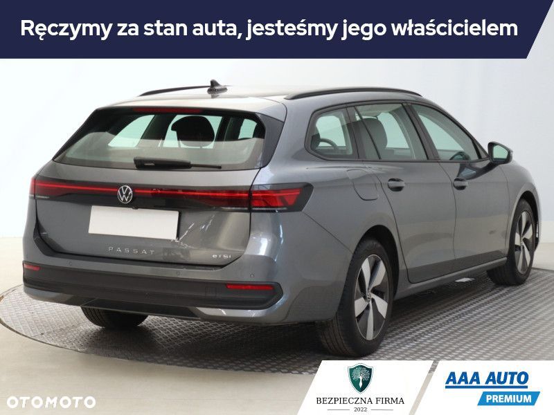 Volkswagen Passat Variant - 7