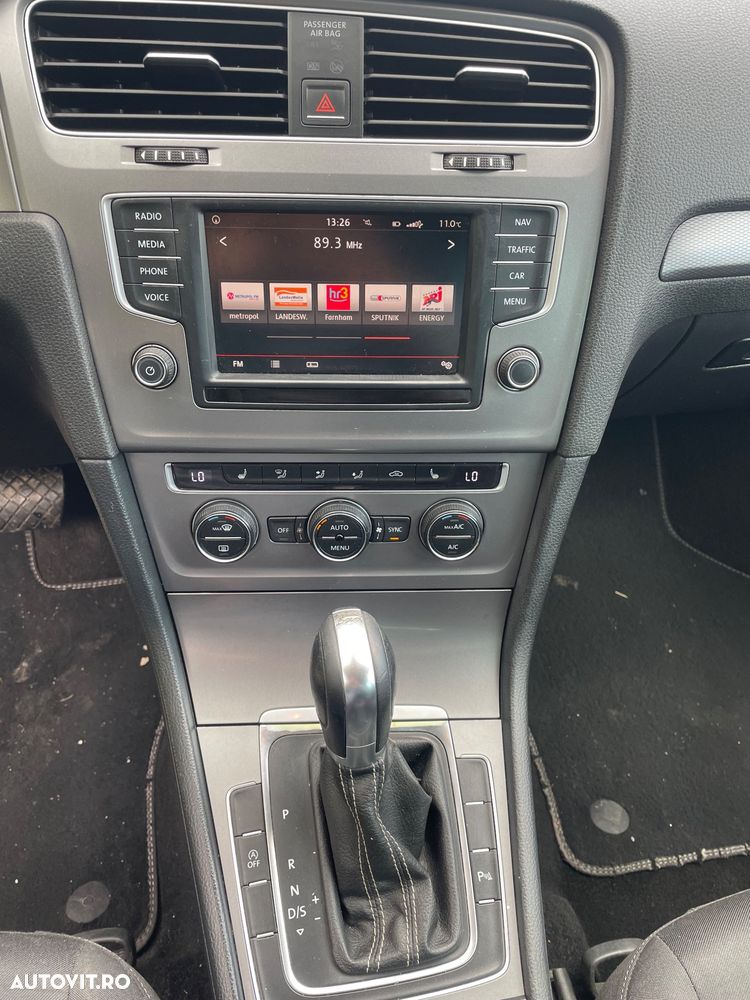 Volkswagen Golf 2.0 TDI DPF BMT DSG Comfortline - 6