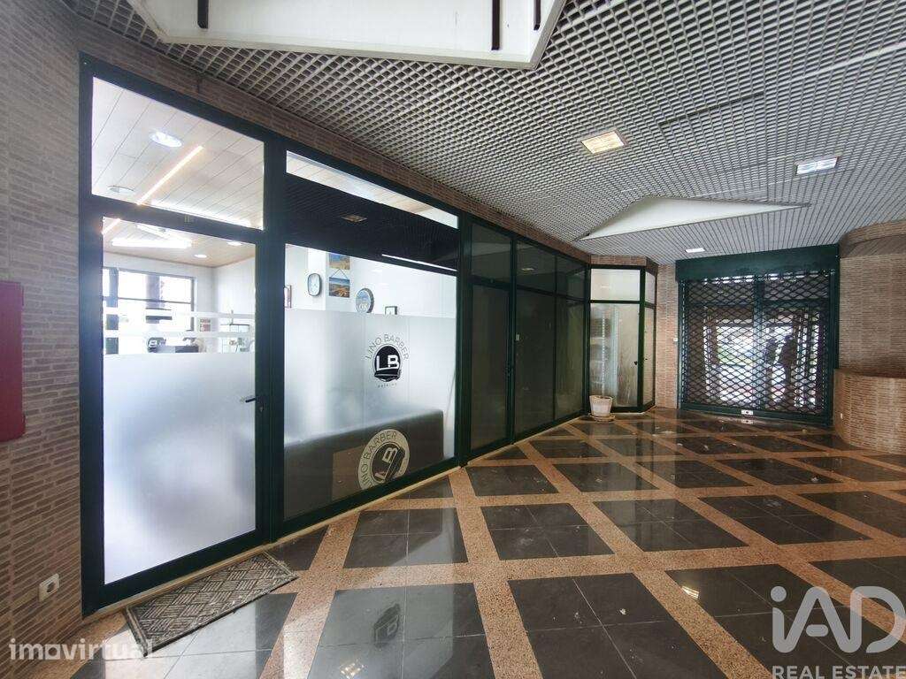 Loja / Estabelecimento Comercial em Batalha de 657,00 m2 - Grande imagem: 5/27
