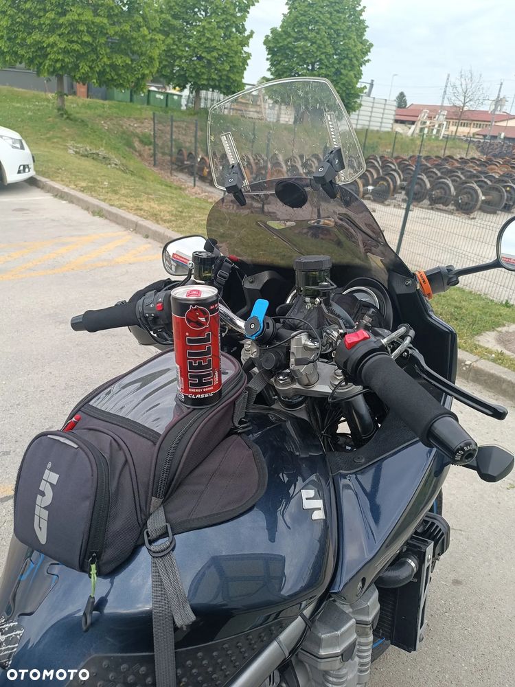 Suzuki Bandit - 10