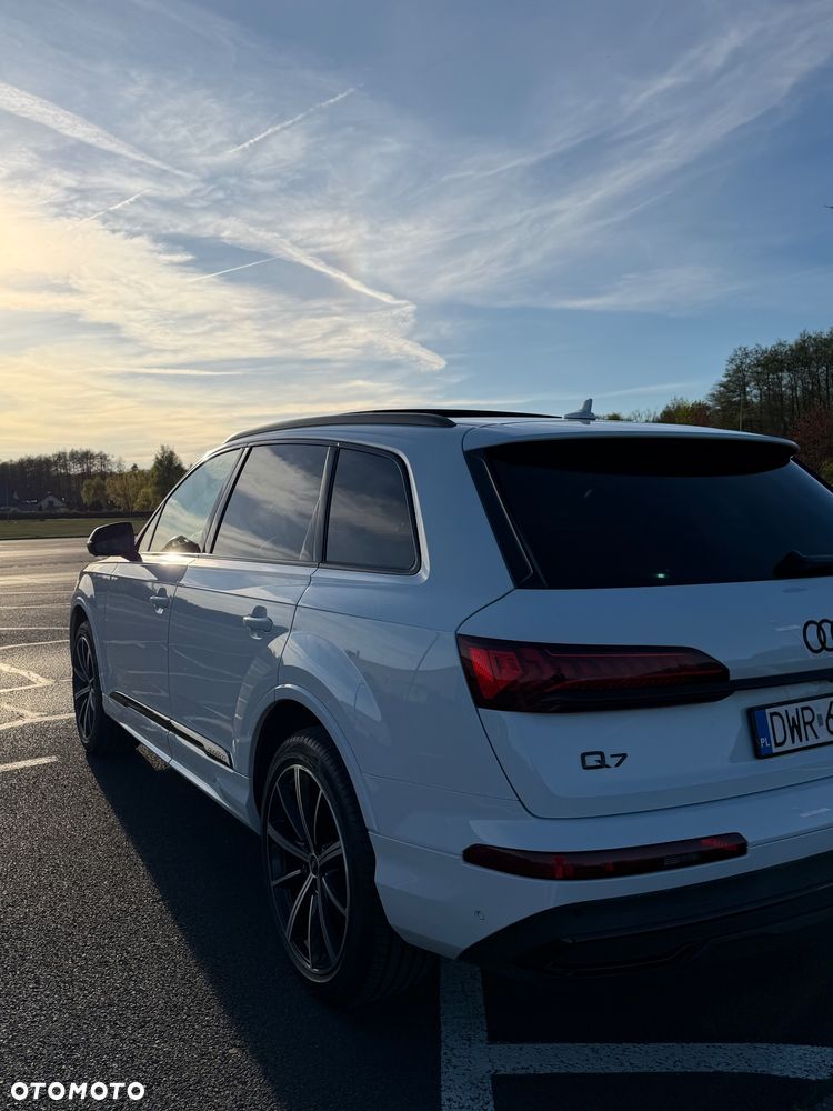 Audi Q7 55 TFSI quattro tiptronic - 7