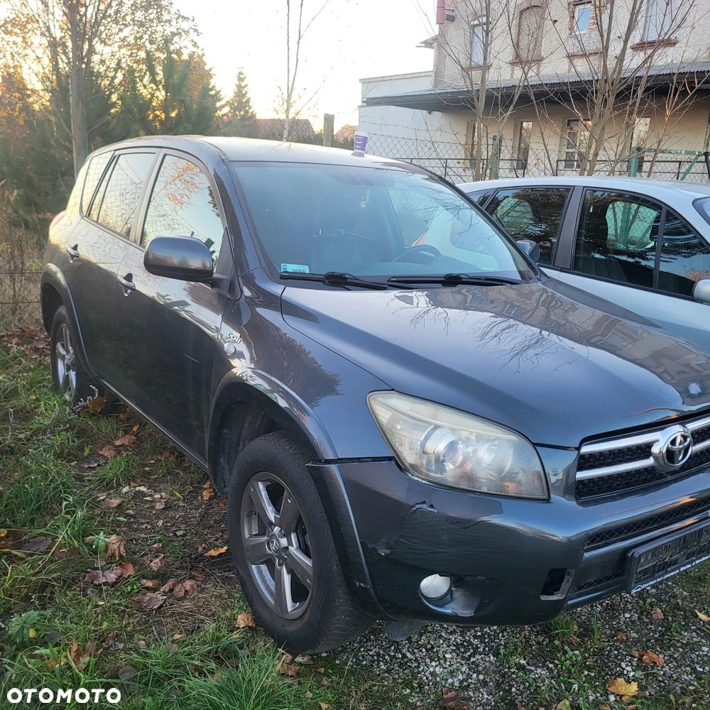 Toyota RAV4 2.2 D-4D Sol 180 - 4