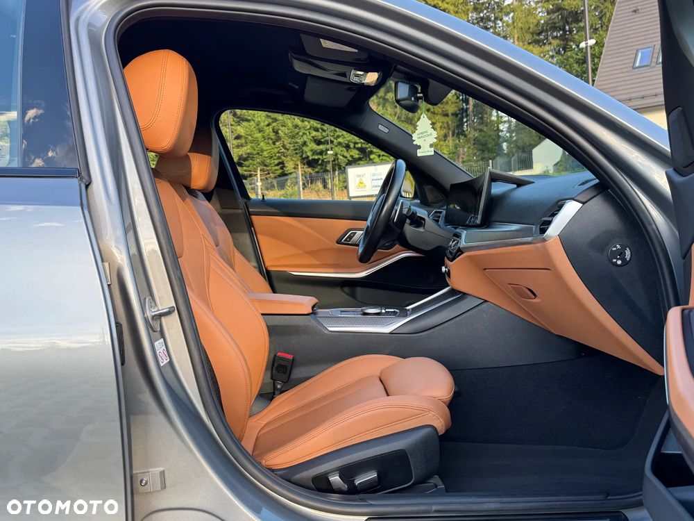 BMW Seria 3 318i Advantage sport - 20