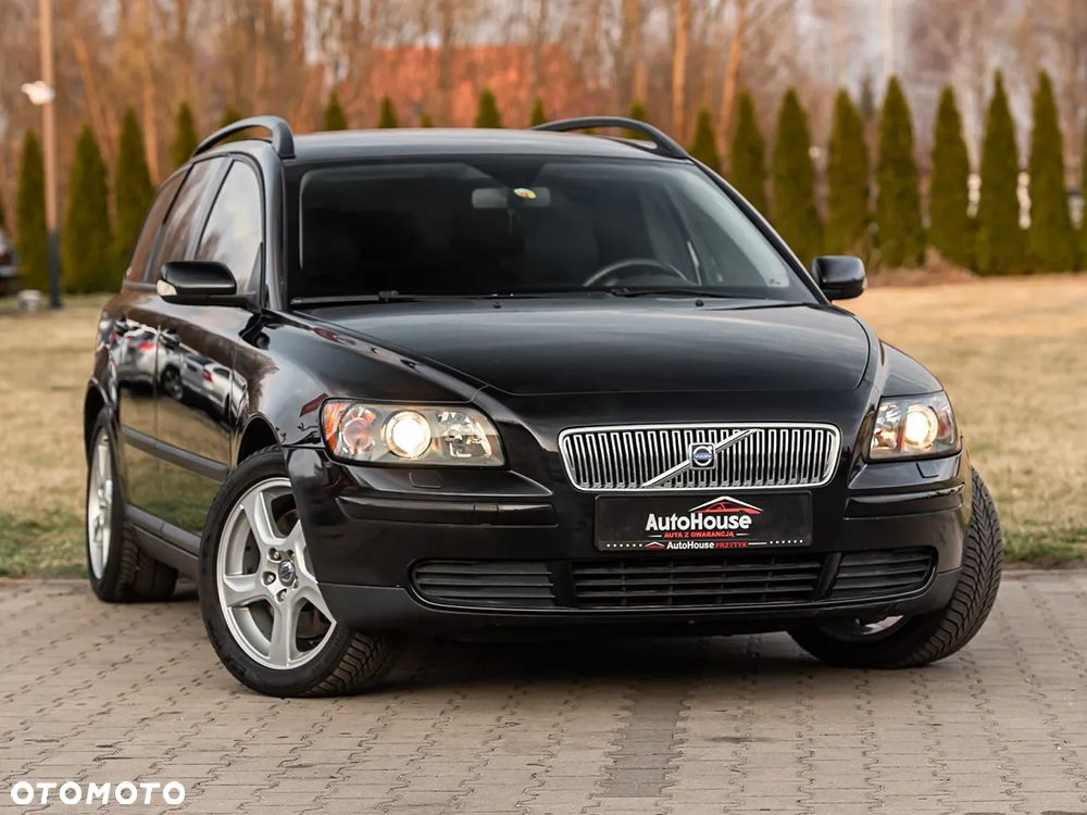 Volvo V50 T5 AWD Momentum - 1