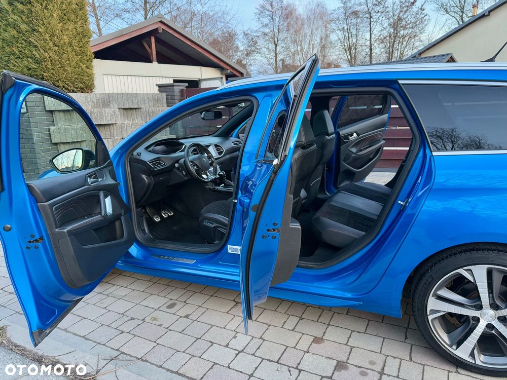 Peugeot 308 1.2 PureTech GPF GT Pack S&S - 11