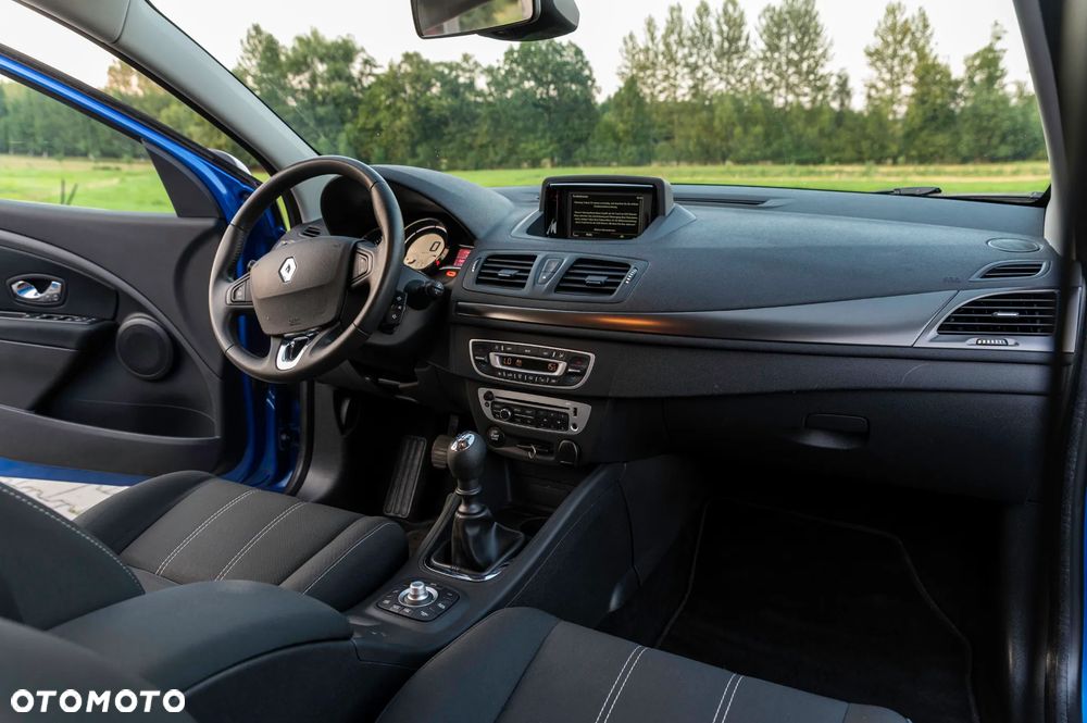 Renault Megane ENERGY TCe 115 Start & Stop Authentique - 27