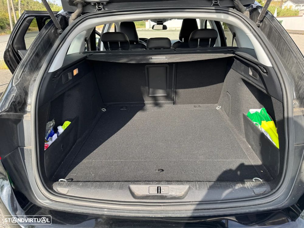 Peugeot 308 SW 1.6 BlueHDi Allure J18 - 11