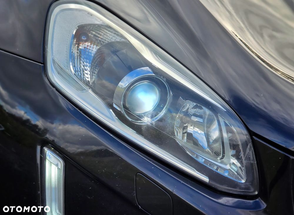 Volvo XC 60 D4 AWD Momentum - 10