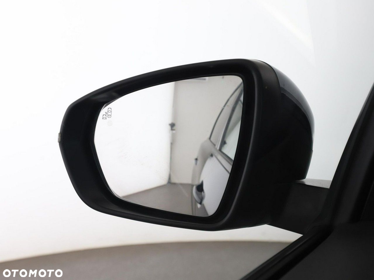 Peugeot 5008 1.5 BlueHDi Allure Pack S&S EAT8 - 34