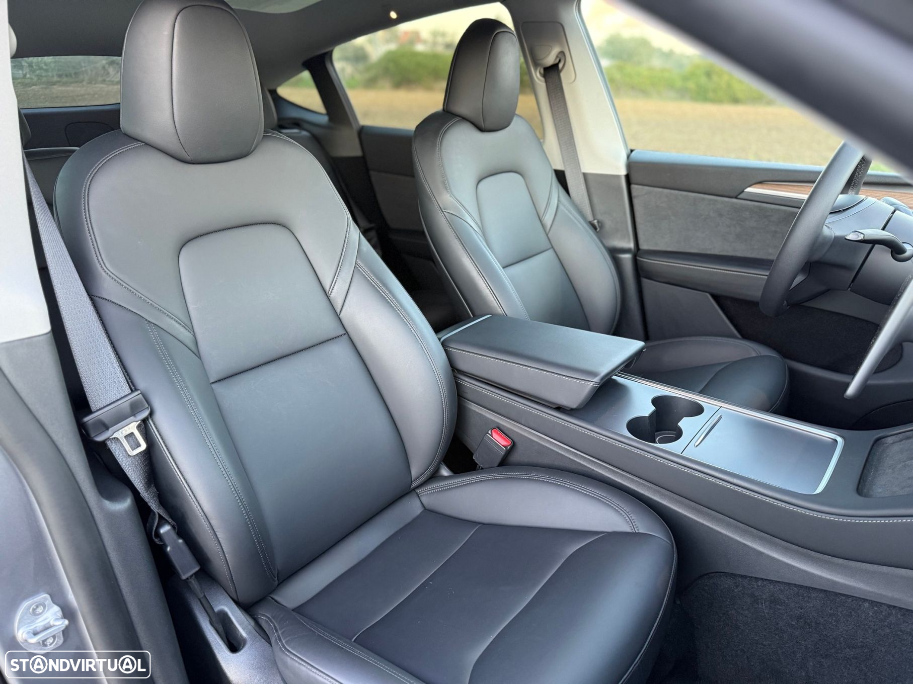 Tesla Model Y Tração Traseira - 10