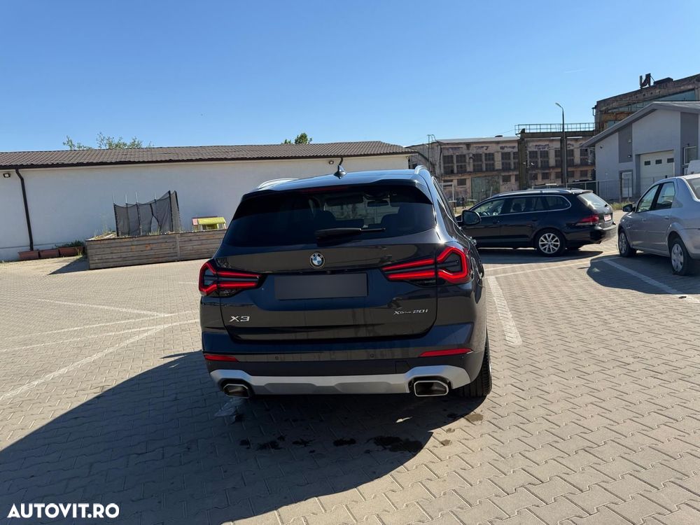 BMW X3 xDrive20i Aut. xLine - 6