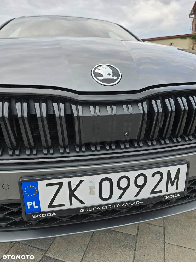 Skoda Octavia 2.0 TDI Sportline DSG - 5