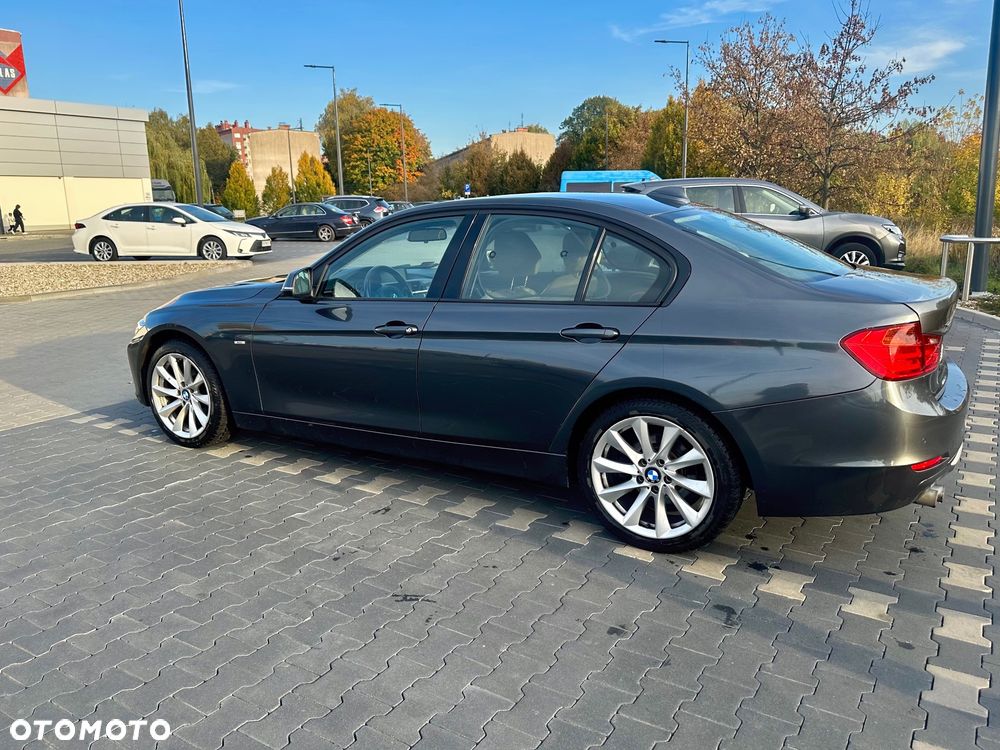 BMW 328I 2014 photo 5