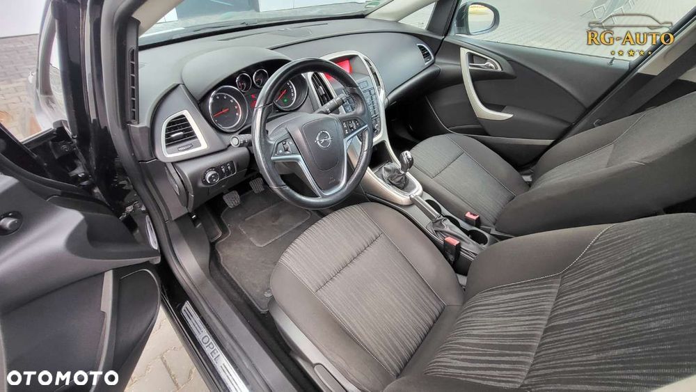 Opel Astra - 36