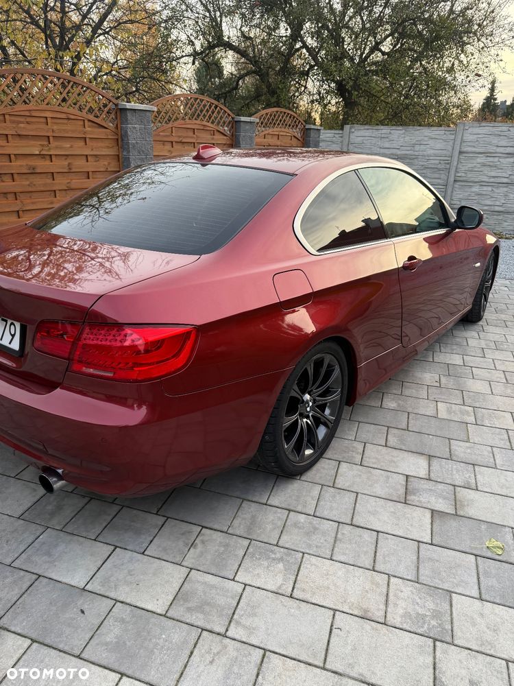 BMW Seria 3 335d - 12