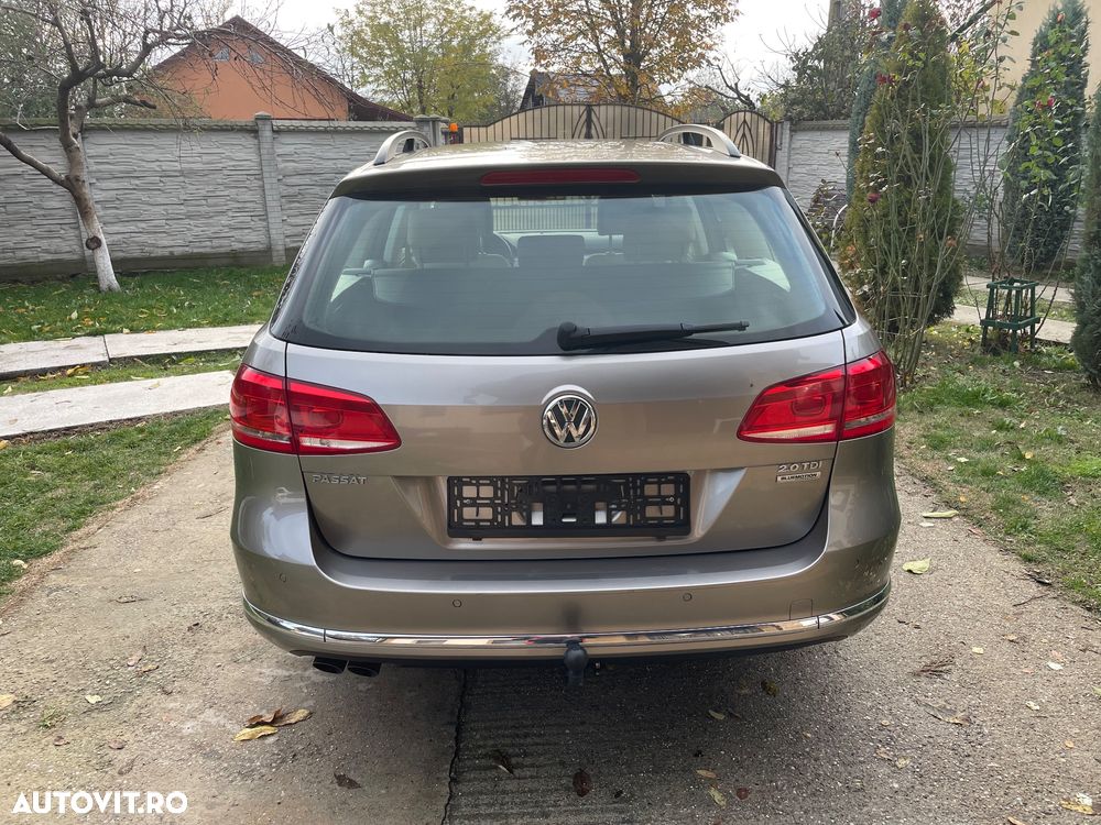 Volkswagen Passat - 11