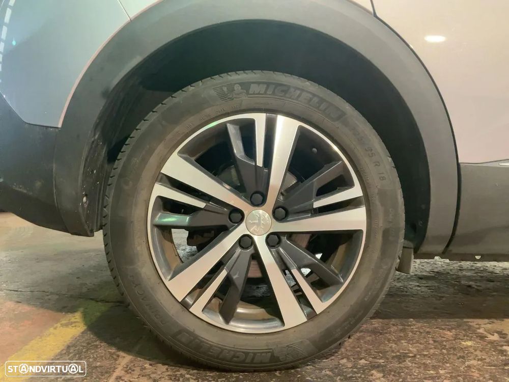 Peugeot 3008 1.2 PureTech Allure Pack - 16