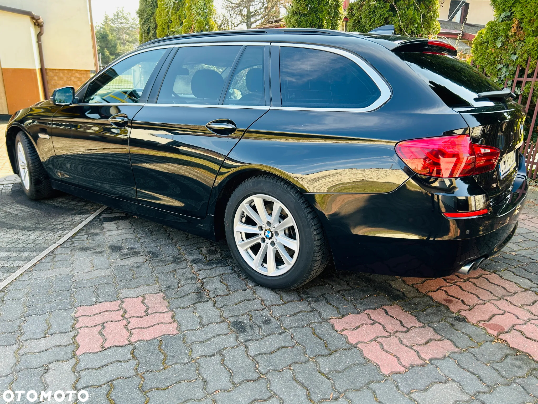 BMW Seria 5 520d - 14