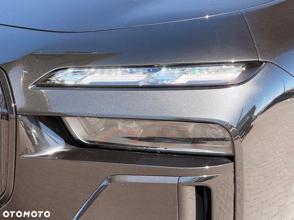 BMW Seria 7 740d xDrive mHEV sport - 7