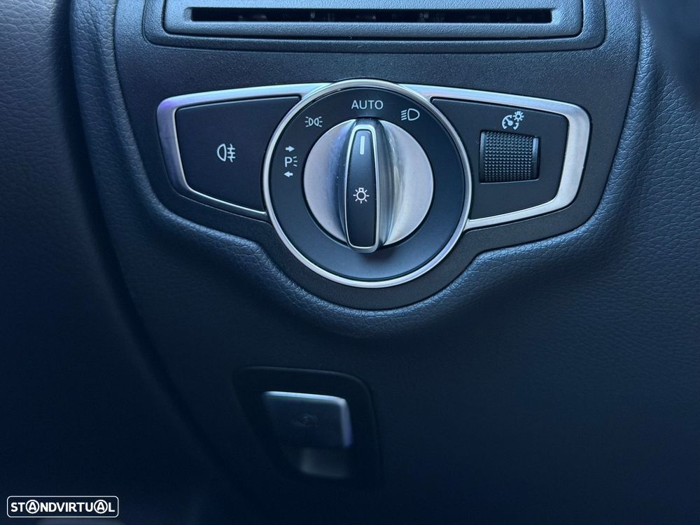 Mercedes-Benz GLC 300 de Coupé 4Matic - 33