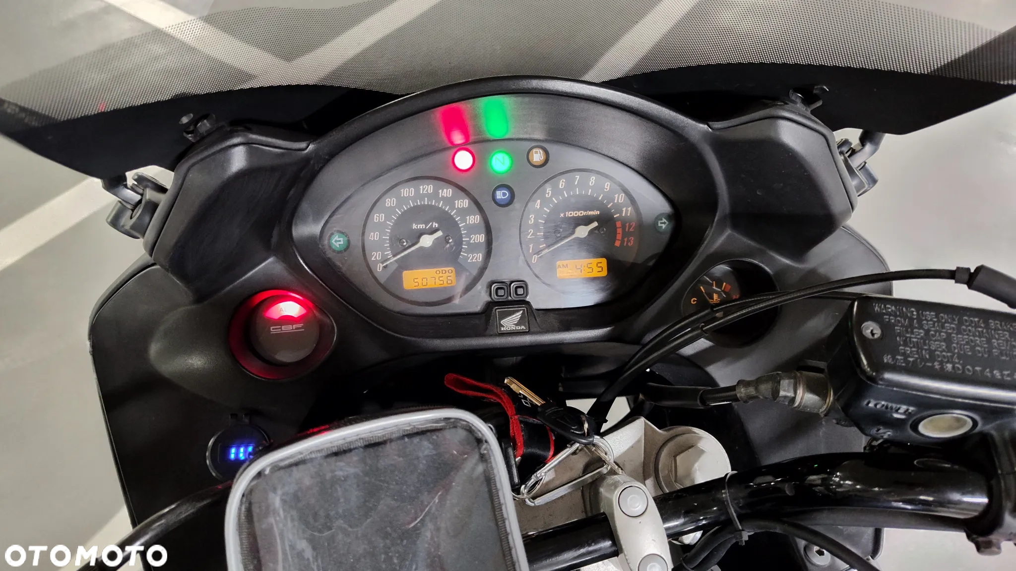 Honda CBF - 11