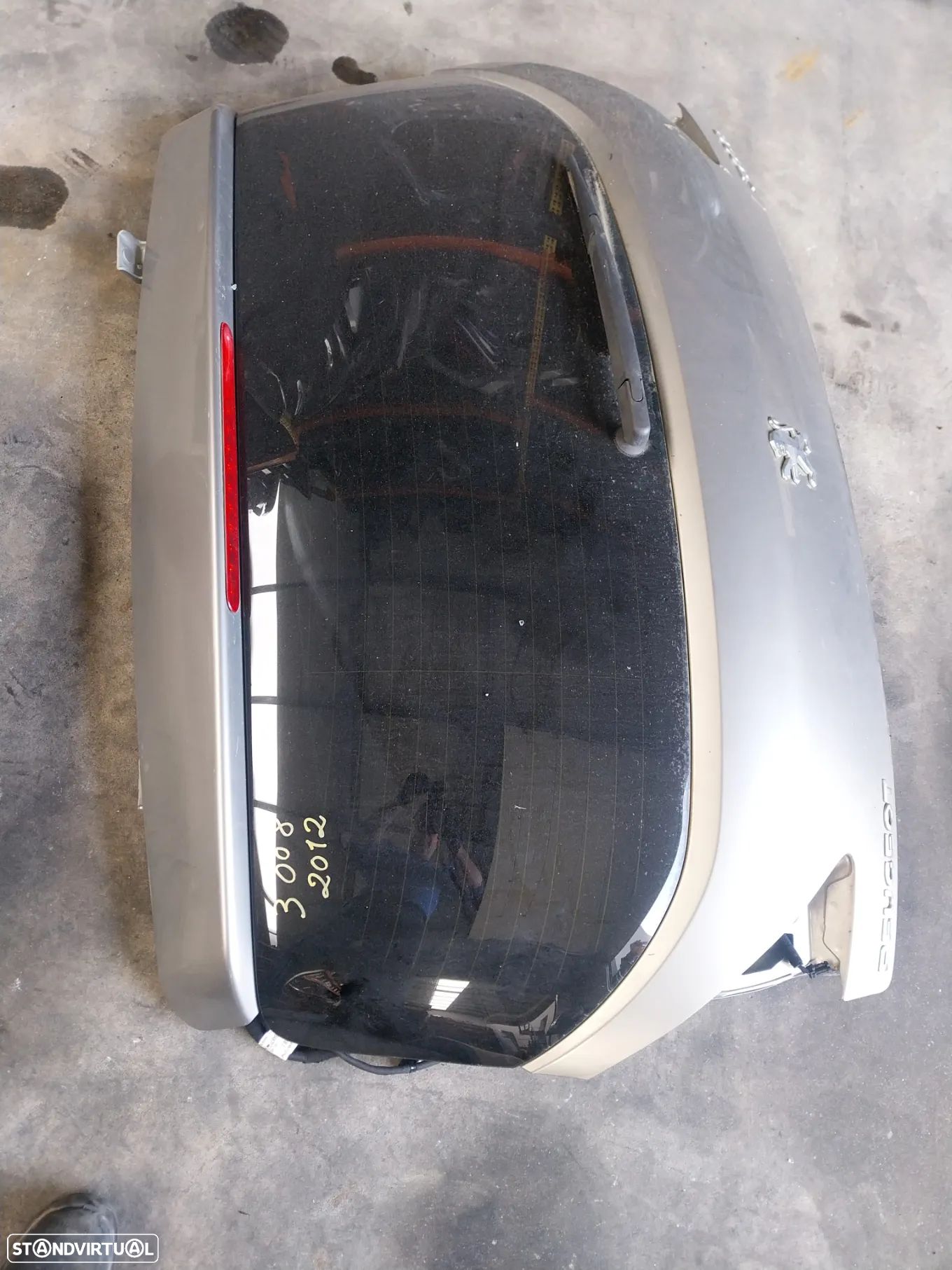 Tampa mala Peugeot 3008 ano 2012 - 1