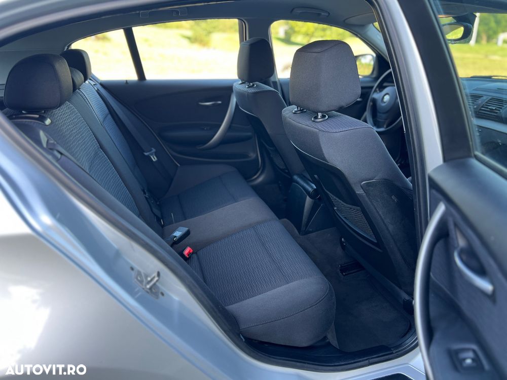 BMW Seria 1 118d - 10