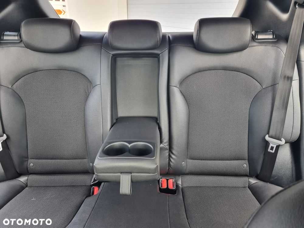 Hyundai ix35 1.6 2WD Fifa World Cup Edition - 20