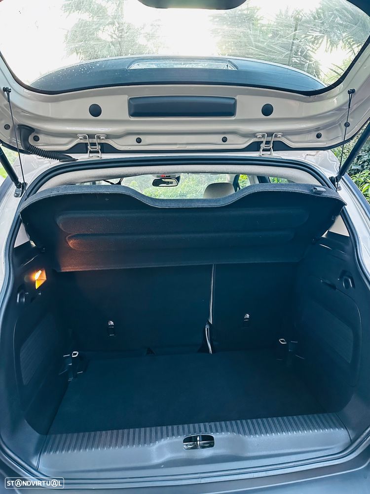 Citroën C3 Aircross 1.2 PureTech Shine - 17