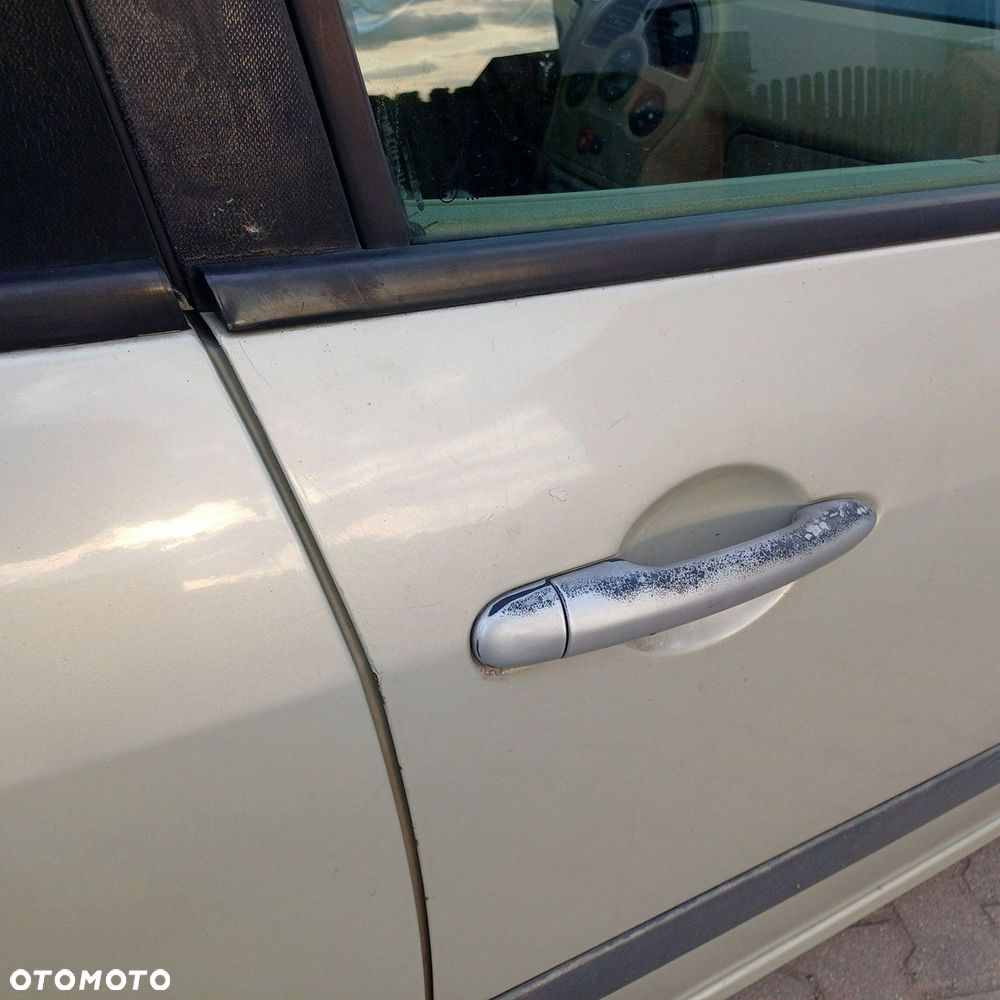 Renault Modus - 27