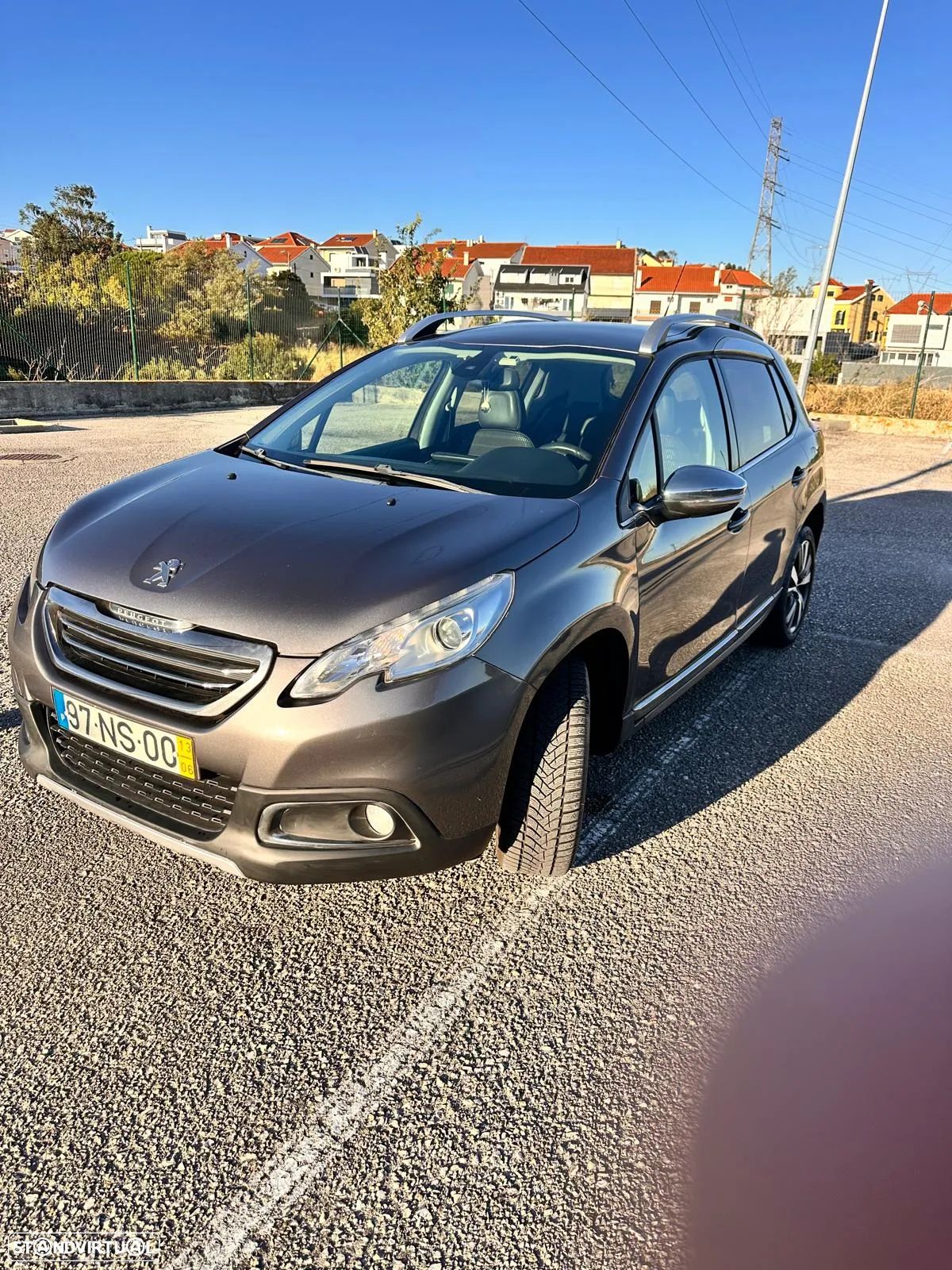 Peugeot 2008 1.6 e-HDi Allure - 1