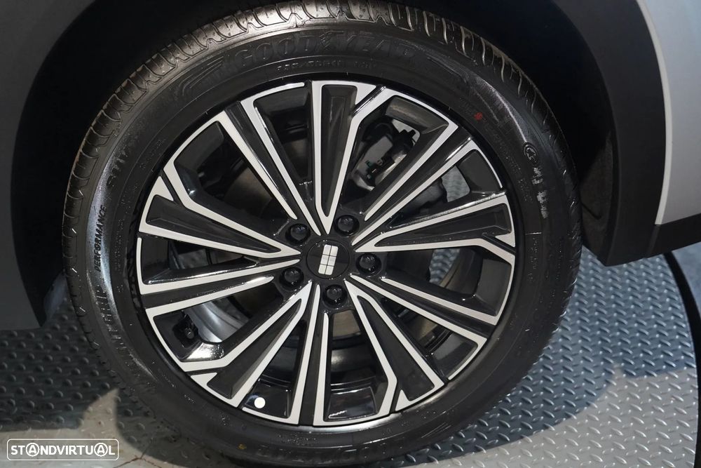 Geely Starray EM-i - 38