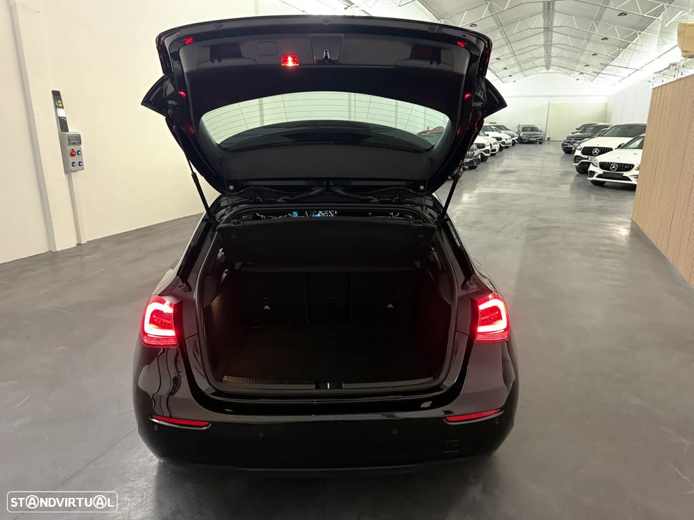 Mercedes-Benz A 180 d Style Plus Aut. - 13