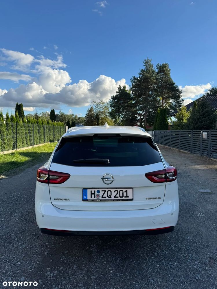 Opel Insignia 2.0 - 8