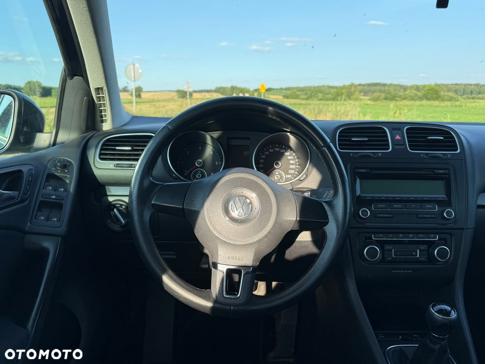Volkswagen Golf 1.6 TDI Comfortline - 12