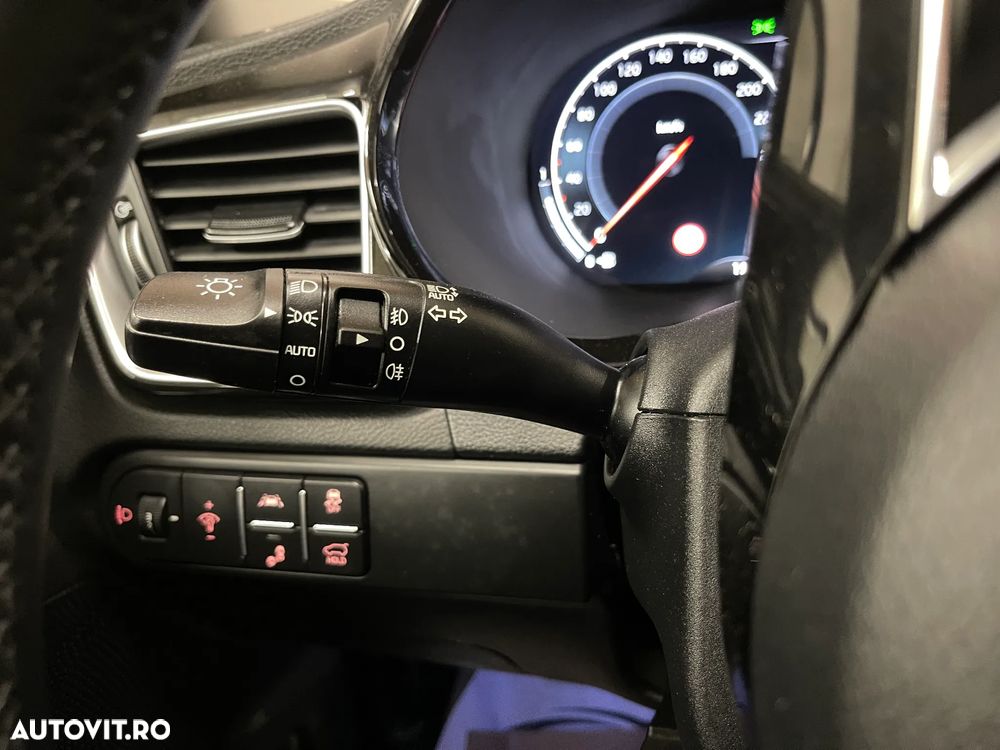 Kia XCeed 1.6 CRDi DCT7 SPIRIT - 31