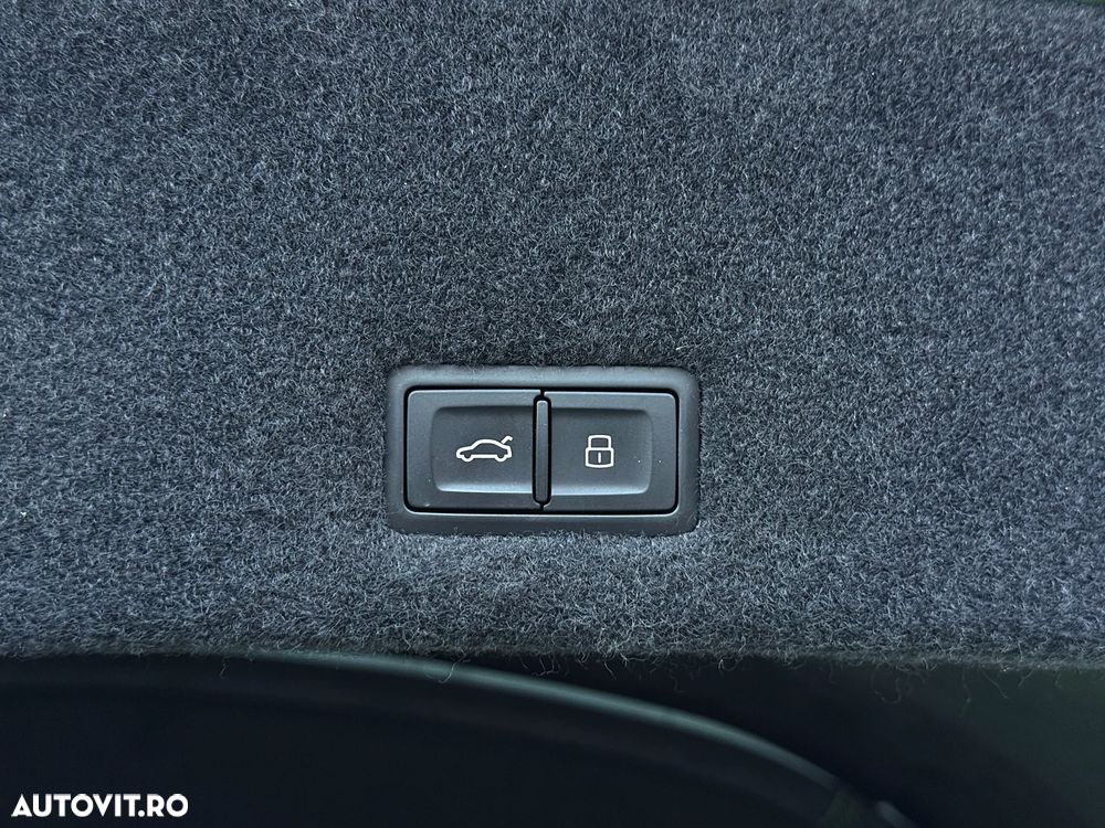 Lamborghini URUS - 35