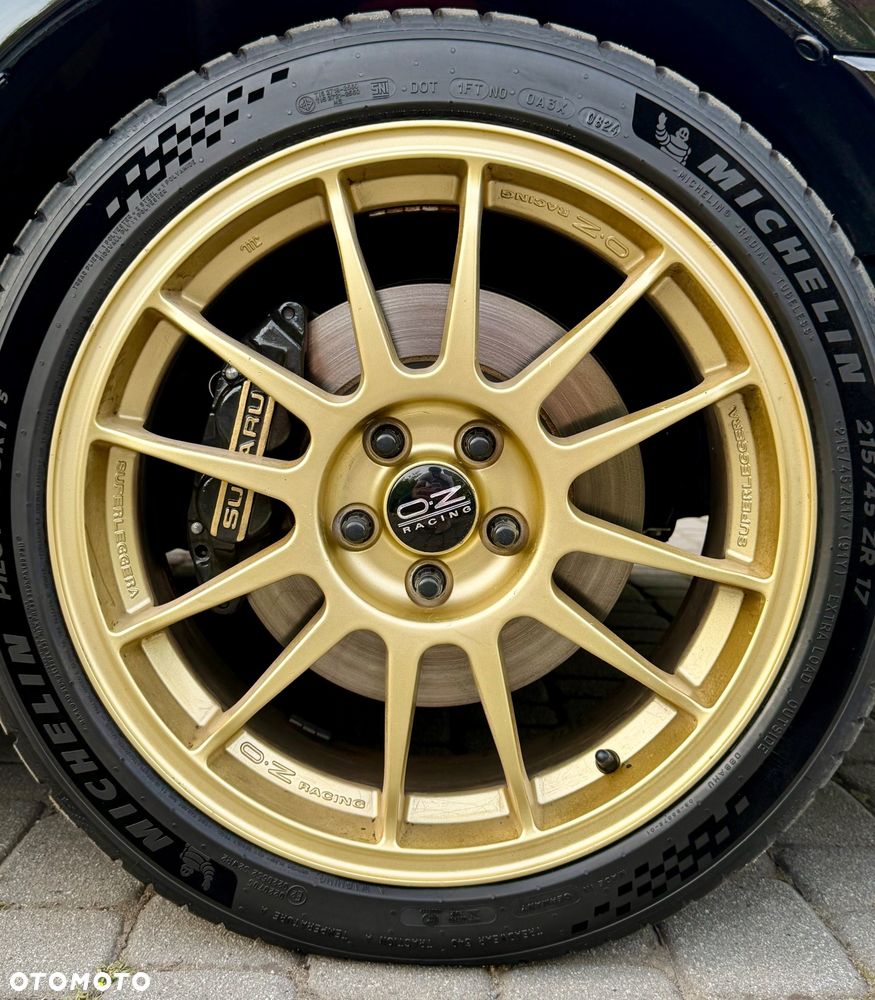Subaru Impreza 2.0 GT - 14