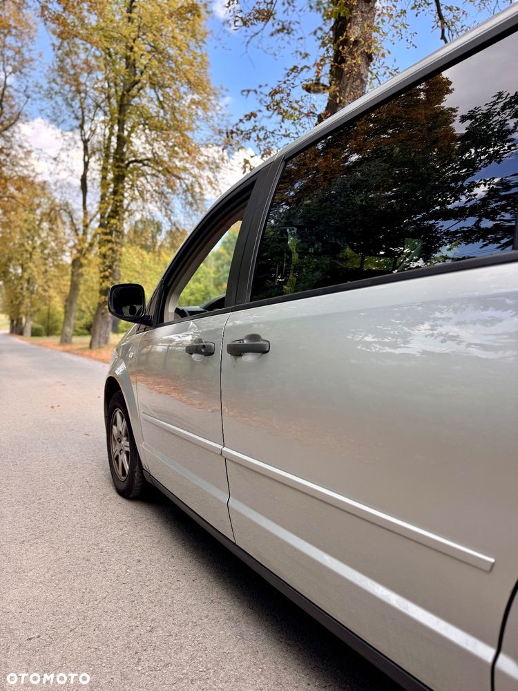 Chrysler Grand Voyager 2.8 CRD Automatik LX - 9