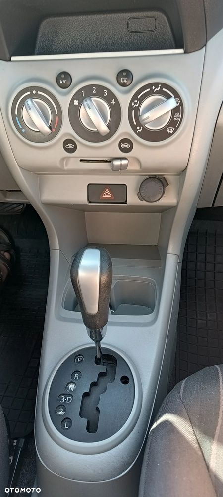Nissan Pixo 1.0 Automatik acenta - 16