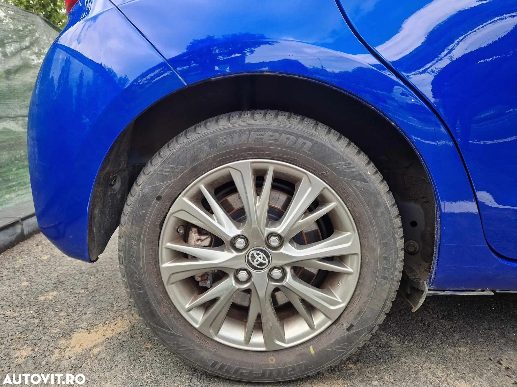 Toyota Yaris 1.5 VVT-i HSD Luna - 16
