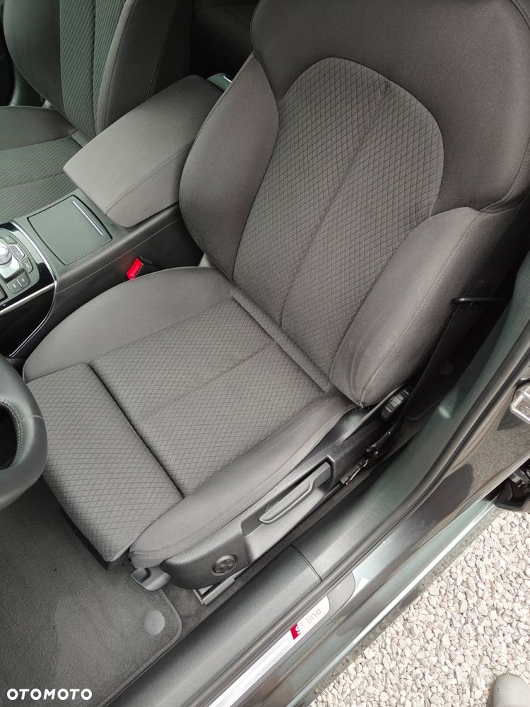 Audi A6 Avant 2.0 TDI Ultra S tronic - 20