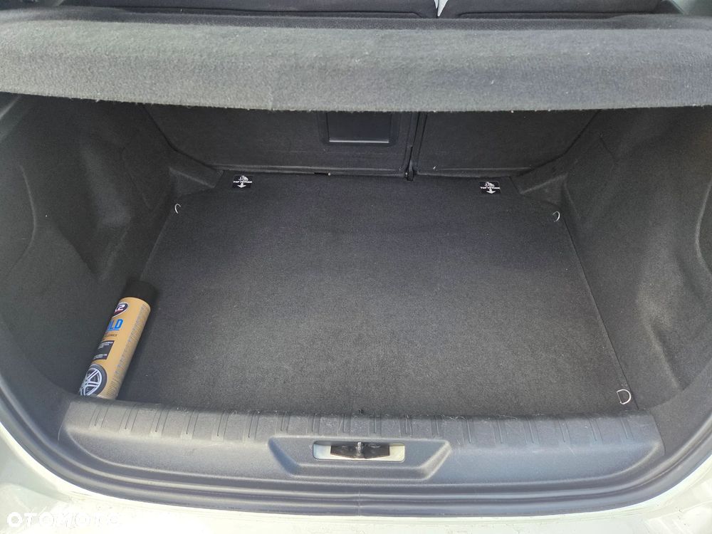 Peugeot 308 1.2 PureTech Allure S&S - 30