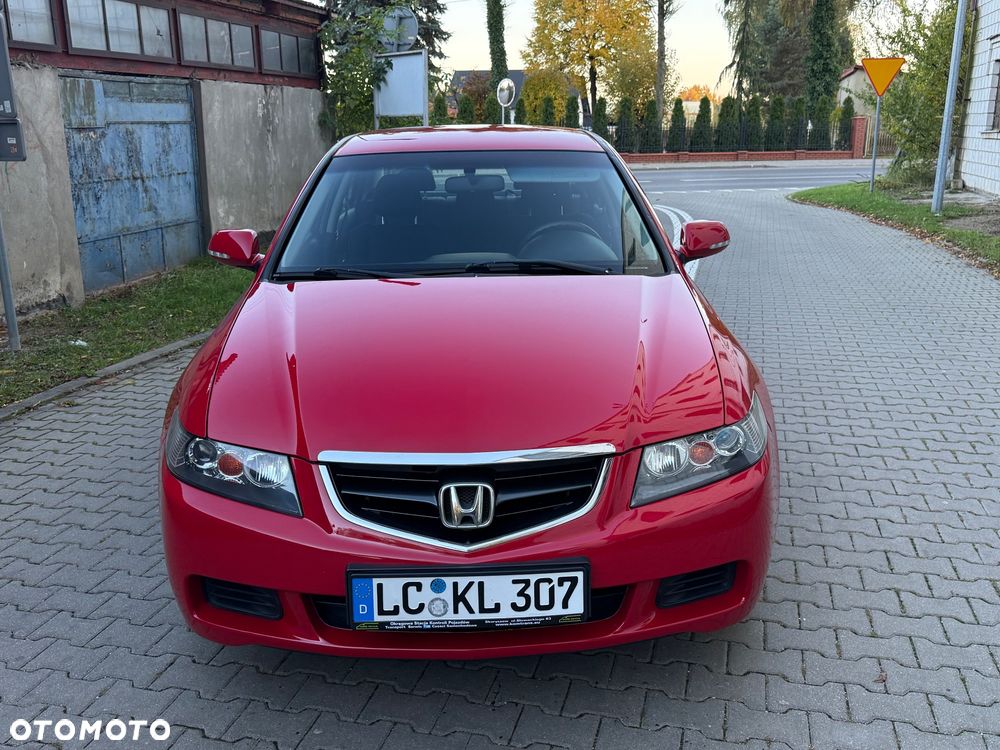 Honda Accord 2003 photo 2