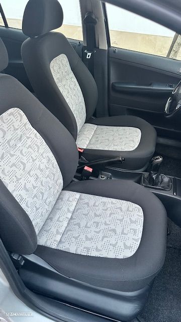 Skoda Fabia Break 1.4 TDi Comfort - 8