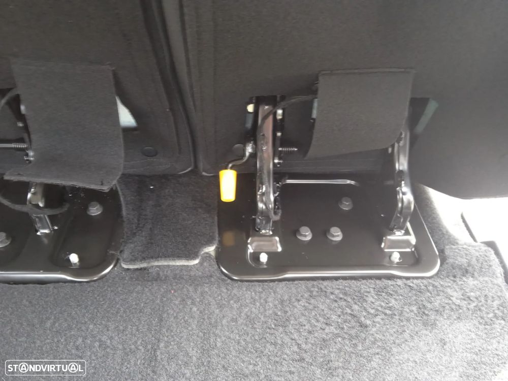 Ford Tourneo Courier 1.0 EcoBoost Active - 52