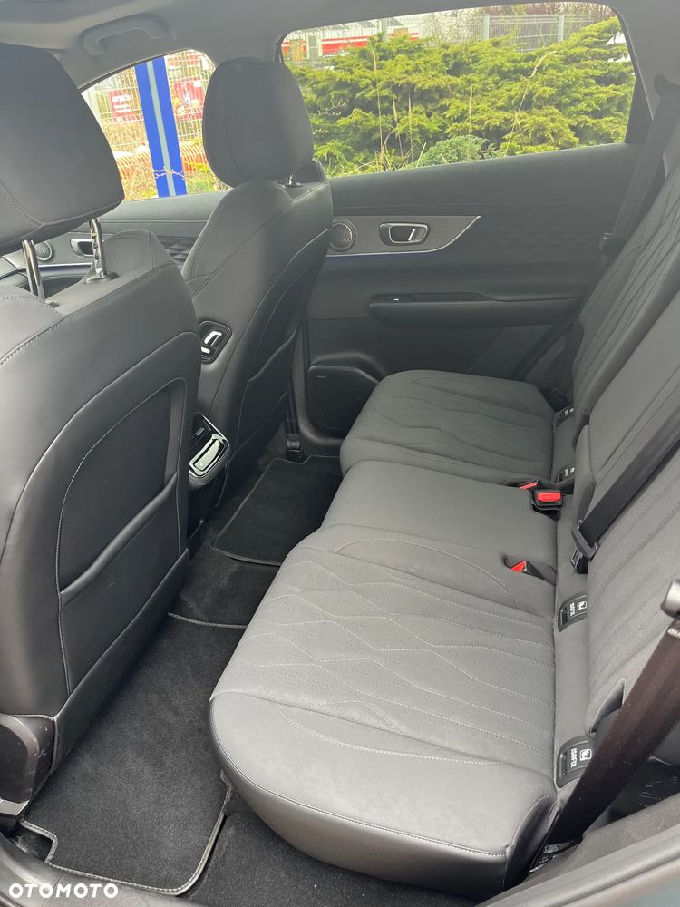 Chery Tiggo 8 1.5 T-GDI Super Hybrid Prestige DCT - 11