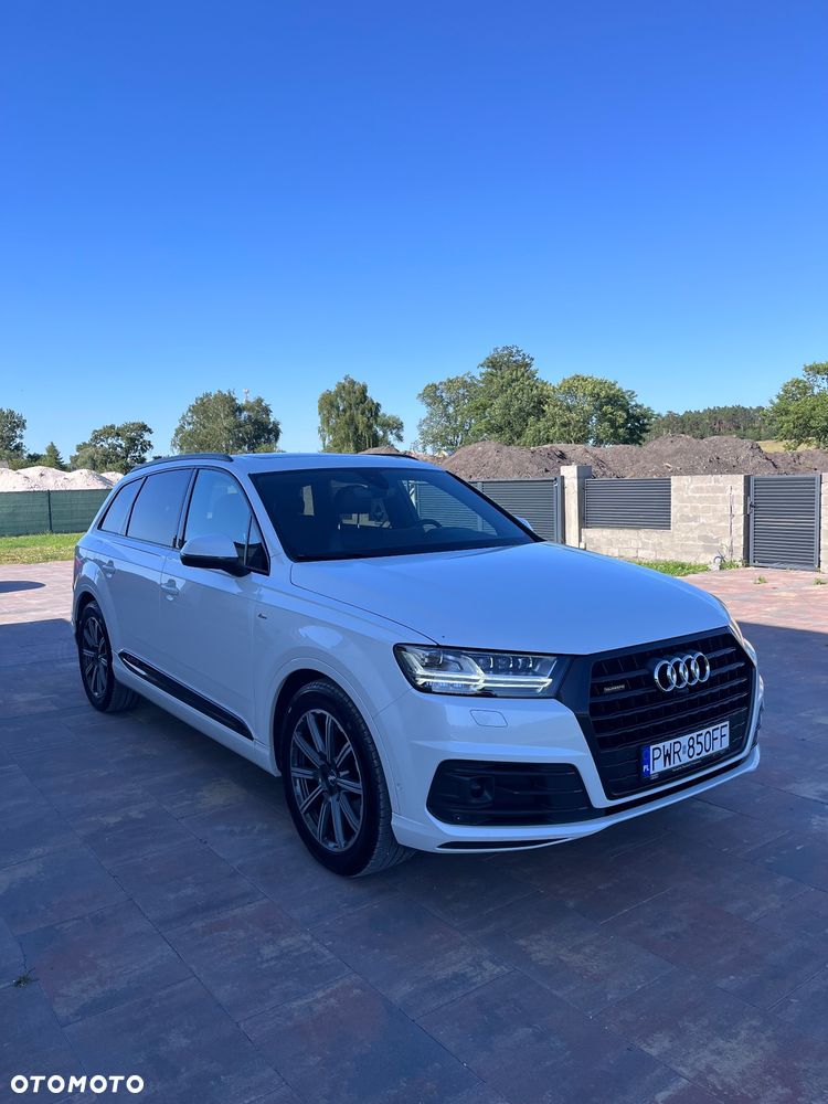 Audi Q7 - 3