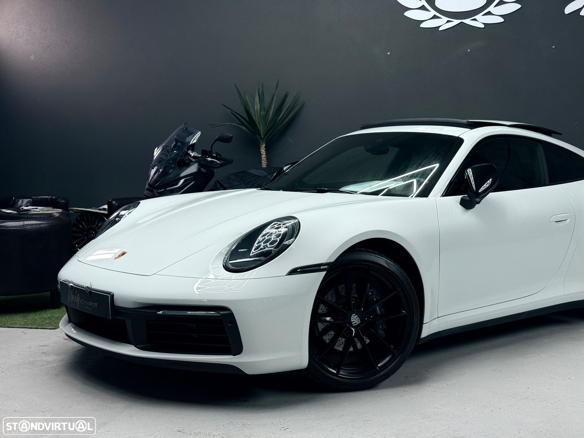 Porsche 911 (992) Carrera 4 PDK - 1